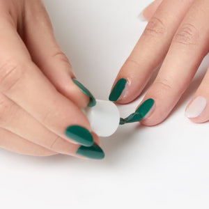 Bio-Sourced Chip Free Nail Lacquer - Oh Kale Yeah
